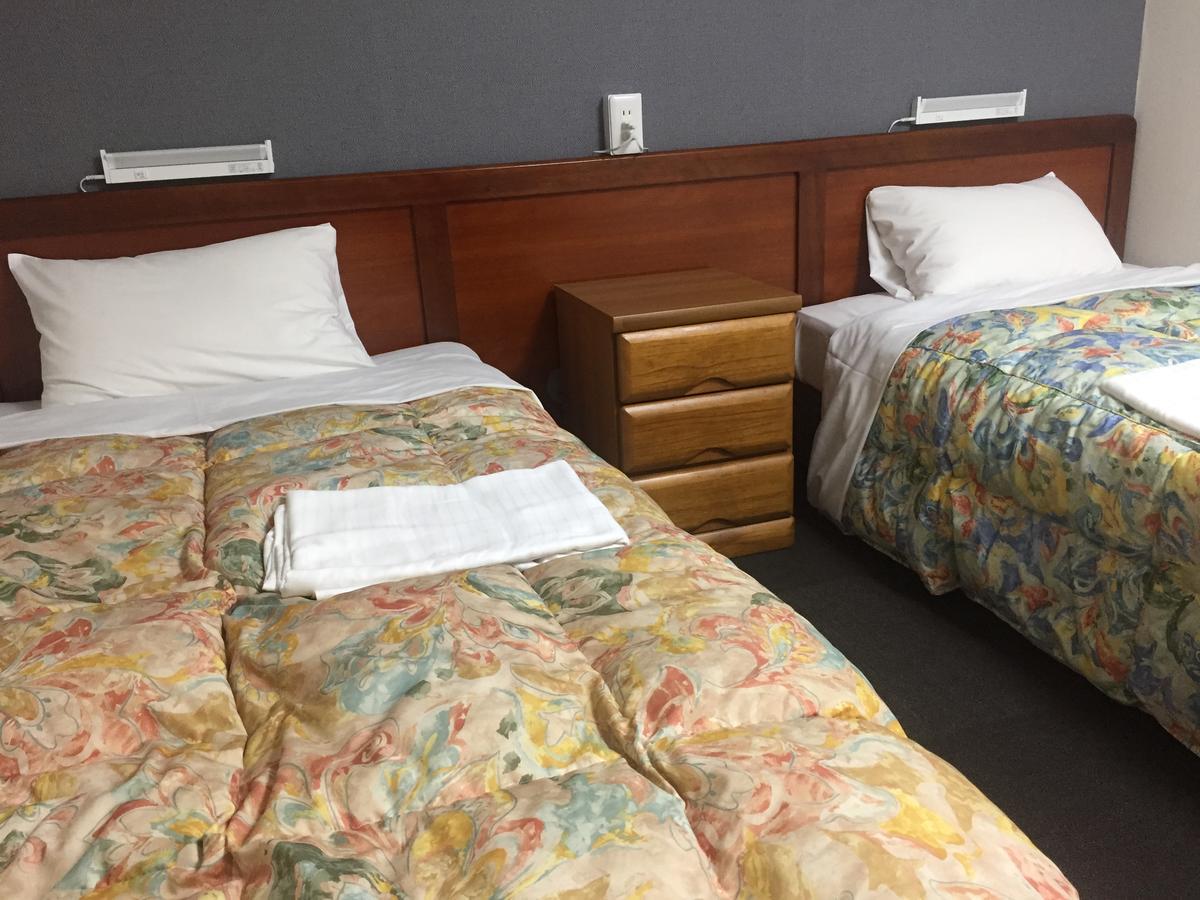 מיהארה Hotel Todai מראה חיצוני תמונה